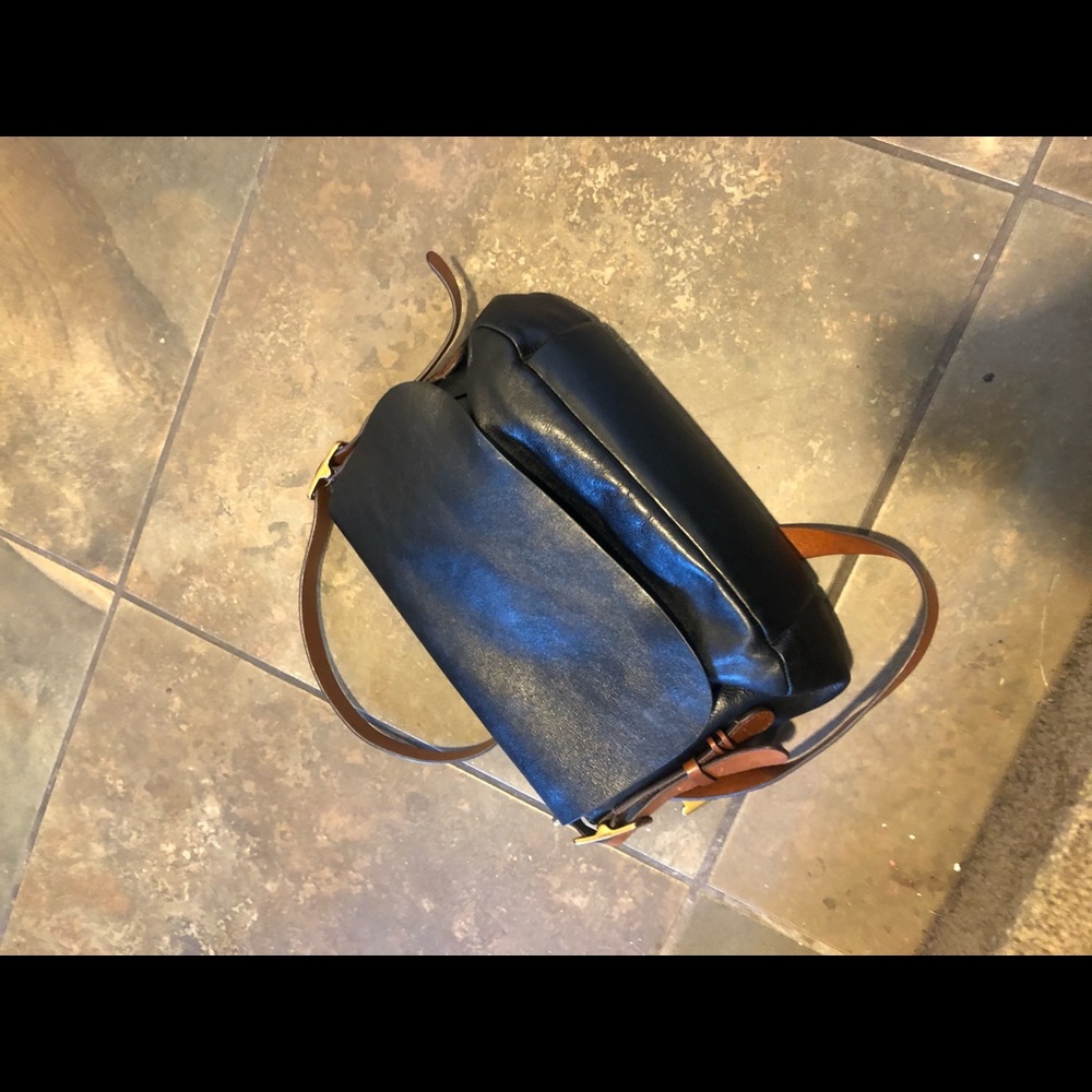 Fossil crossbody